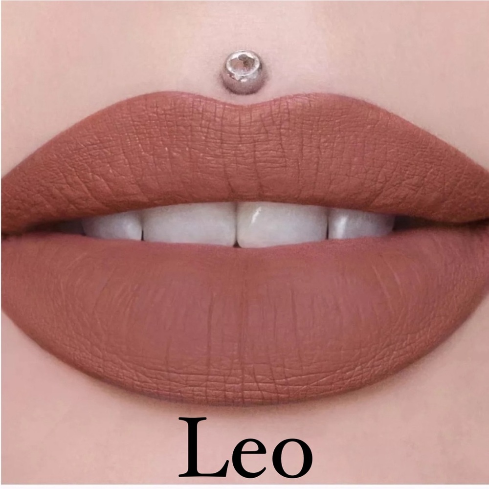 Jeffree Star Cosmetics Velour Liquid Lipstick Leo